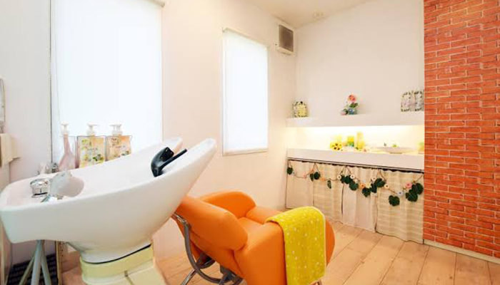 スネル美容室　パルッキーヴェンディ スネル美容室 パルッキーヴェンディ スネル美容室 パルッキー